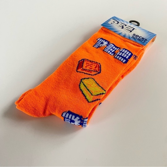 PEZ | Orange Novelty Crew Socks with PEZ Candies and Logo Men’s Size 6-12 - Picture 3 of 6